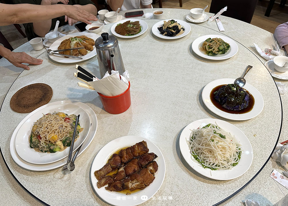 新店-鴻一小館