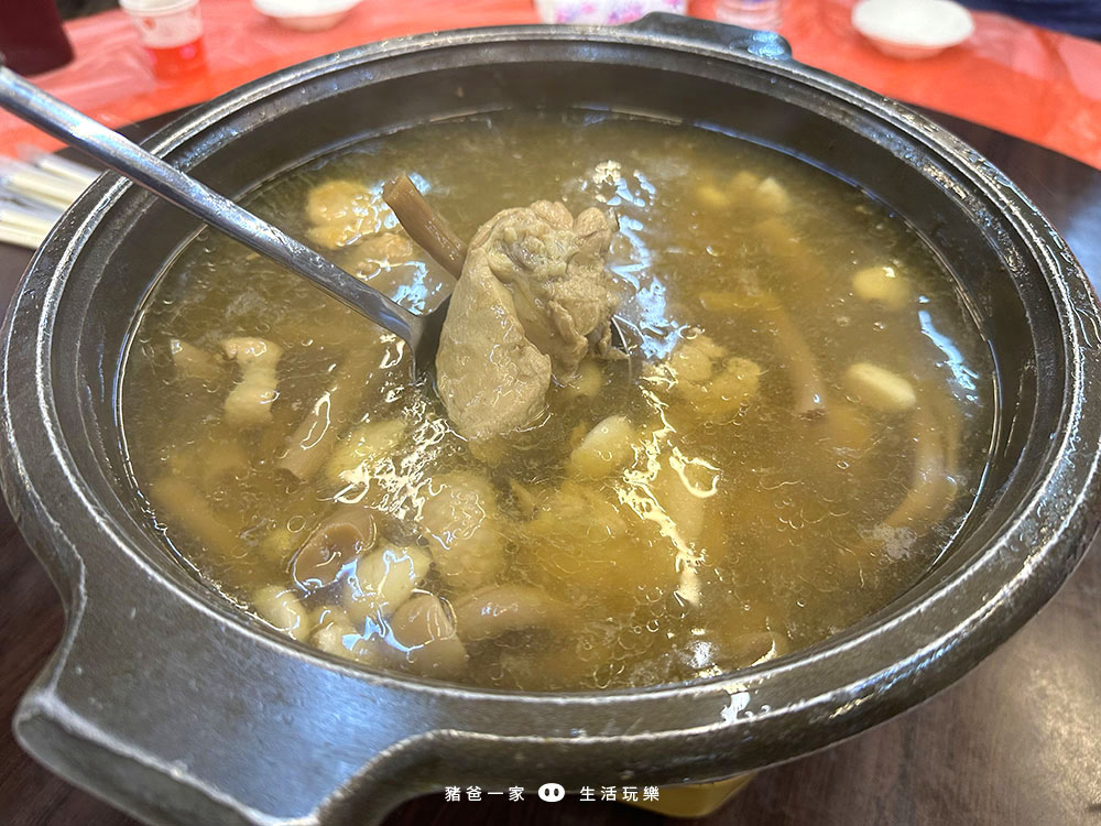 宜蘭五結美食-百匯窯烤雞快炒餐廳